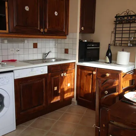 Apartment A Montgenevre, 5 Couchages, Balcon Sud, Parking, Animaux Admis, Proche Des Pistes - Fr-1-330d-121 *
